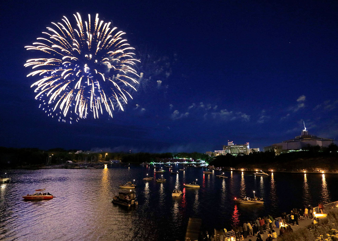 Fireworks on Ramsey lake